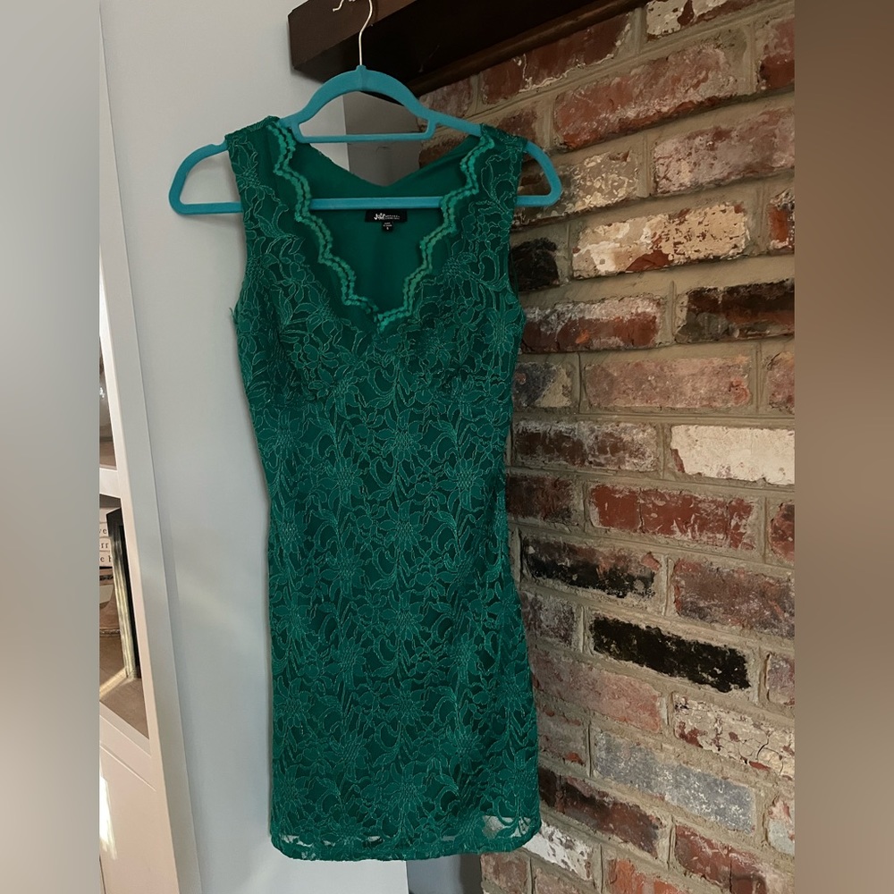 Green Sleeveless Mini Dress
